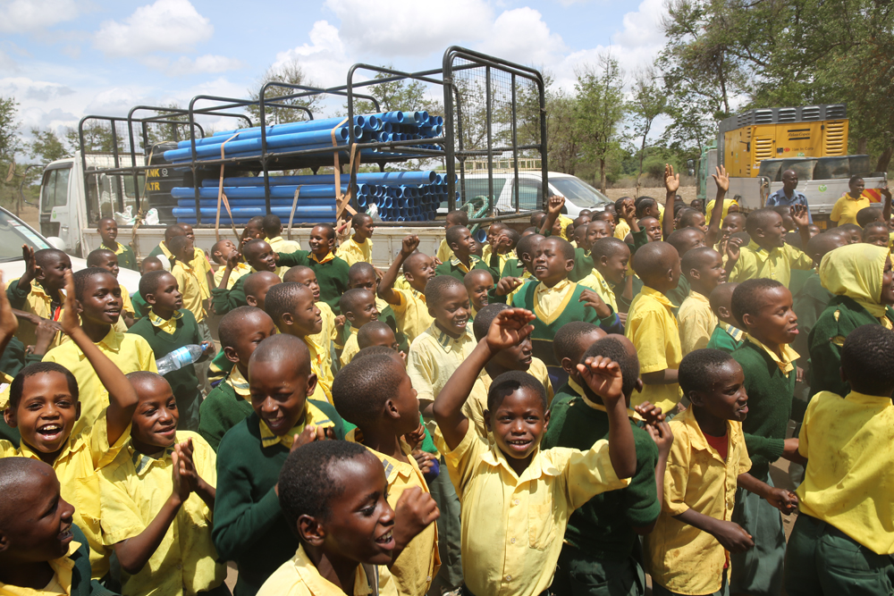 karangai 초등학교 21 기뻐하는 아이들.JPG